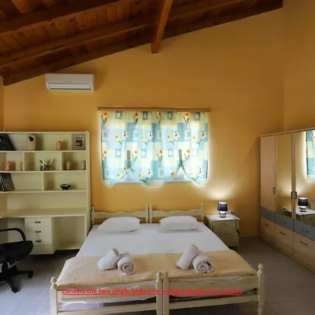 George's Sweet N' Cozy Maisonette In Corfu דירה