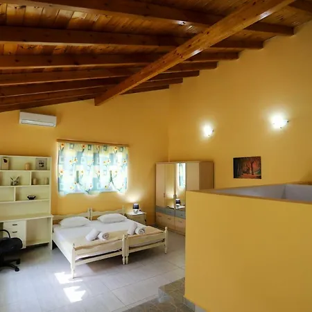 George's Sweet N' Cozy Maisonette In Corfu Apartment *