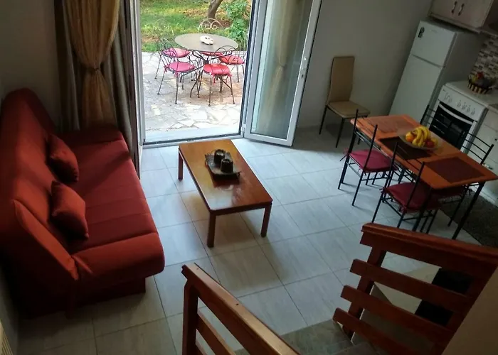 George's Sweet N' Cozy Maisonette In Corfu