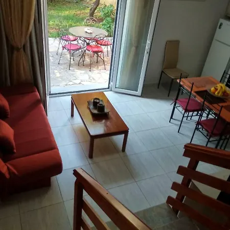 George's Sweet N' Cozy Maisonette In Corfu