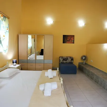 George's Sweet N' Cozy Maisonette In Corfu Ipsos