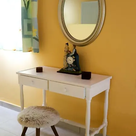 George's Sweet N' Cozy Maisonette In Corfu *