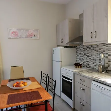 George's Sweet N' Cozy Maisonette In Corfu *